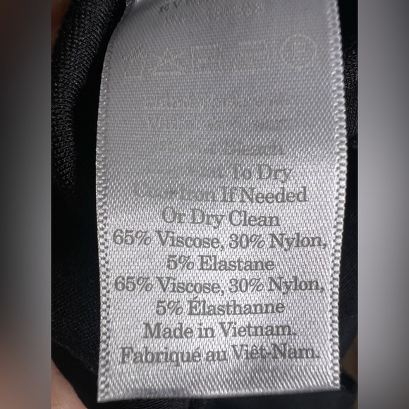 Everlane Long Sleeve Shift Dress in Black in size 4 - Picture 10 of 11